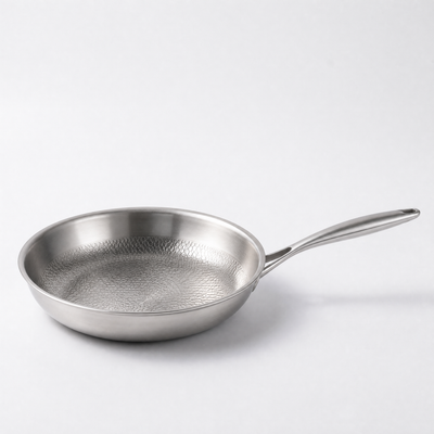 Side view of the Strive titanium pan